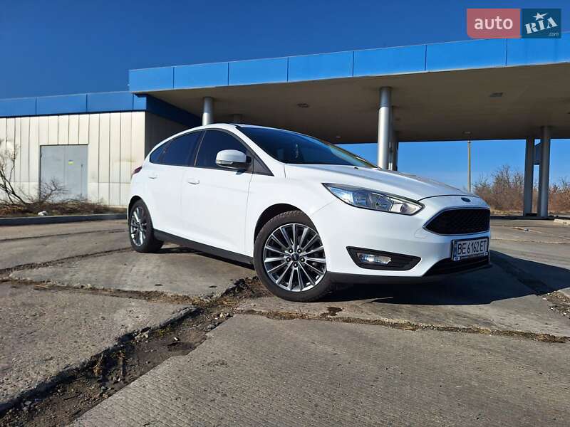 2016 ford focus