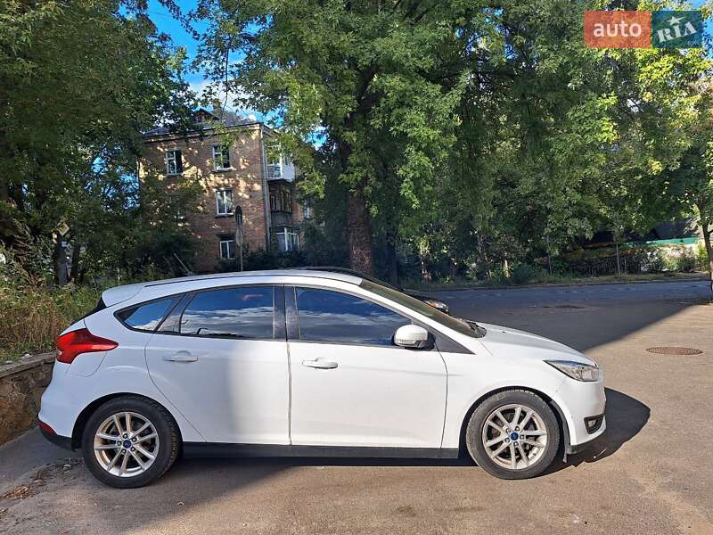 2017 ford focus