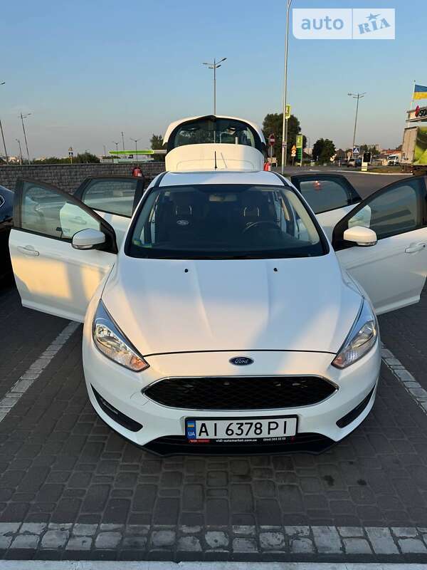 2017 ford focus