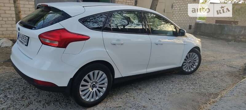 2017 ford focus