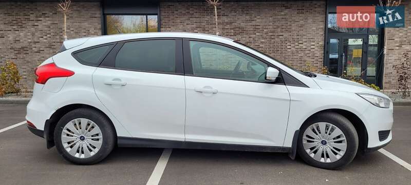 2017 ford focus