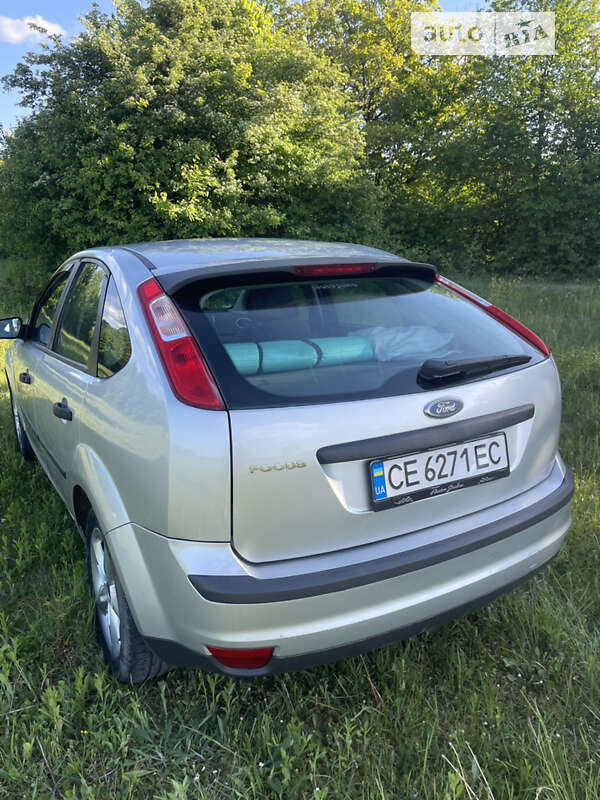 2004 ford focus
