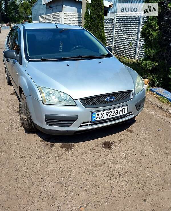 2005 ford focus