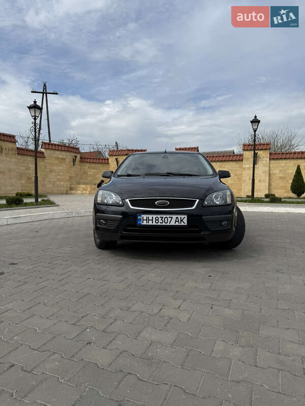 2005 ford focus