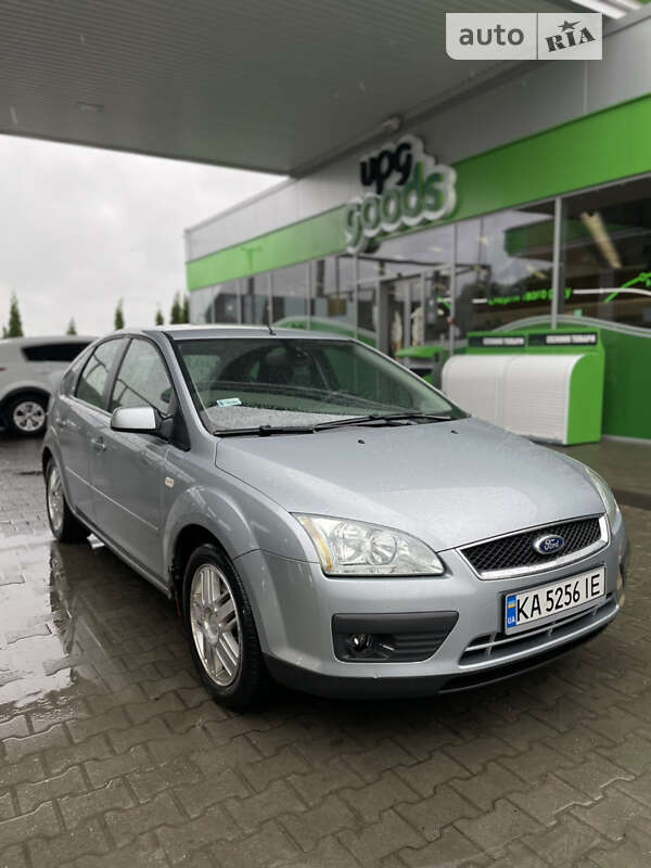 2005 ford focus