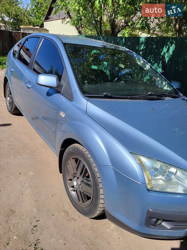 2005 ford focus