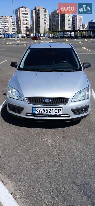 2005 ford focus