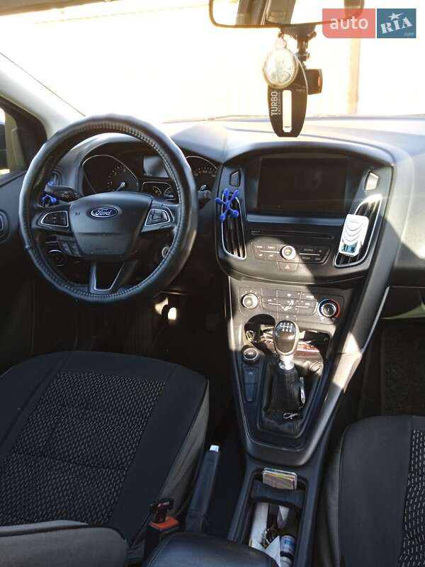 2015 ford focus
