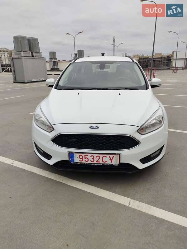 2015 ford focus