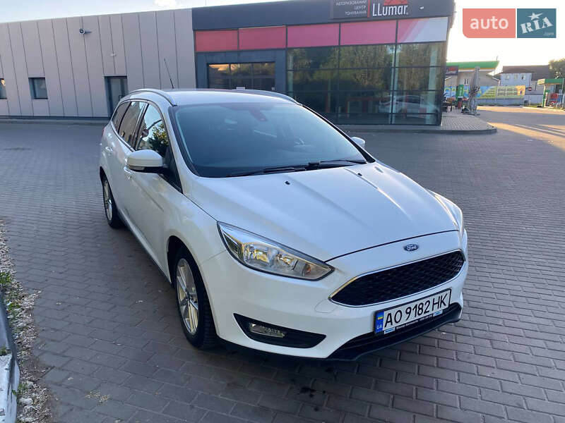 2016 ford focus