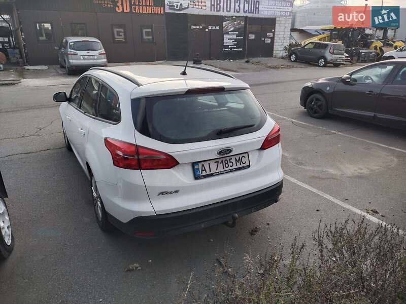 2016 ford focus