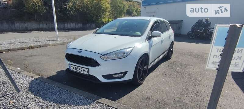 2016 ford focus