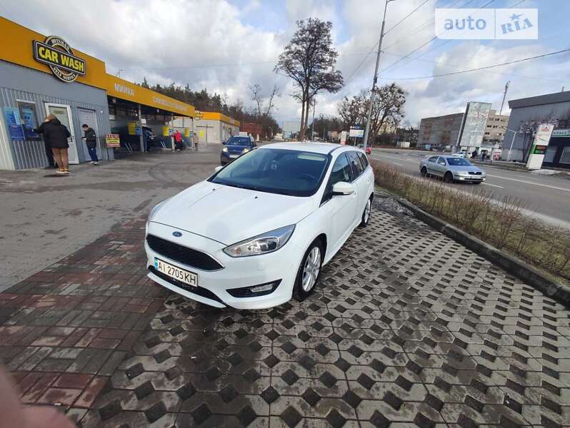 2016 ford focus