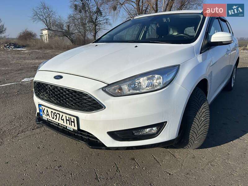 2016 ford focus