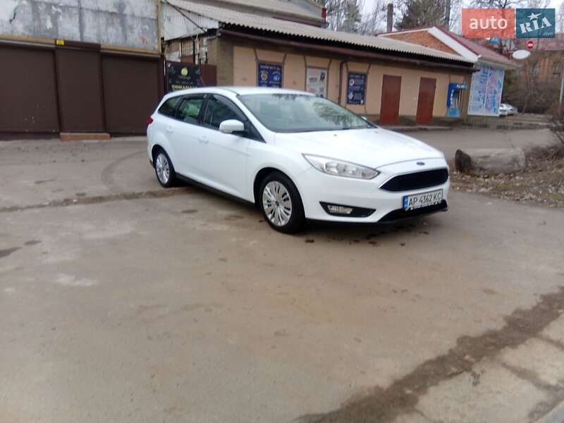 2017 ford focus