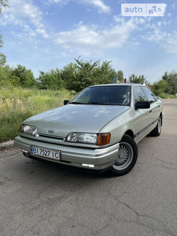 1985 ford scorpio
