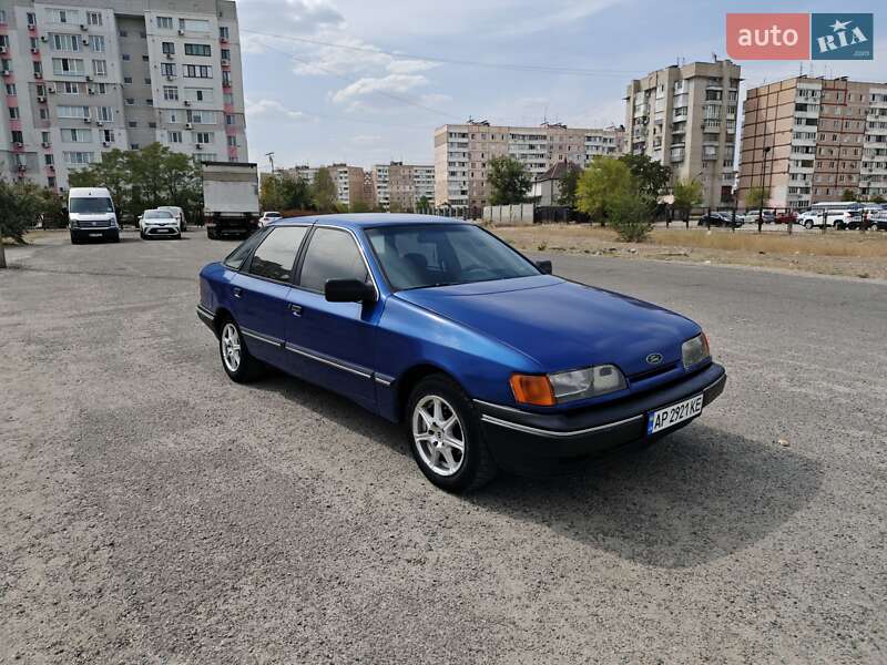 1985 ford scorpio