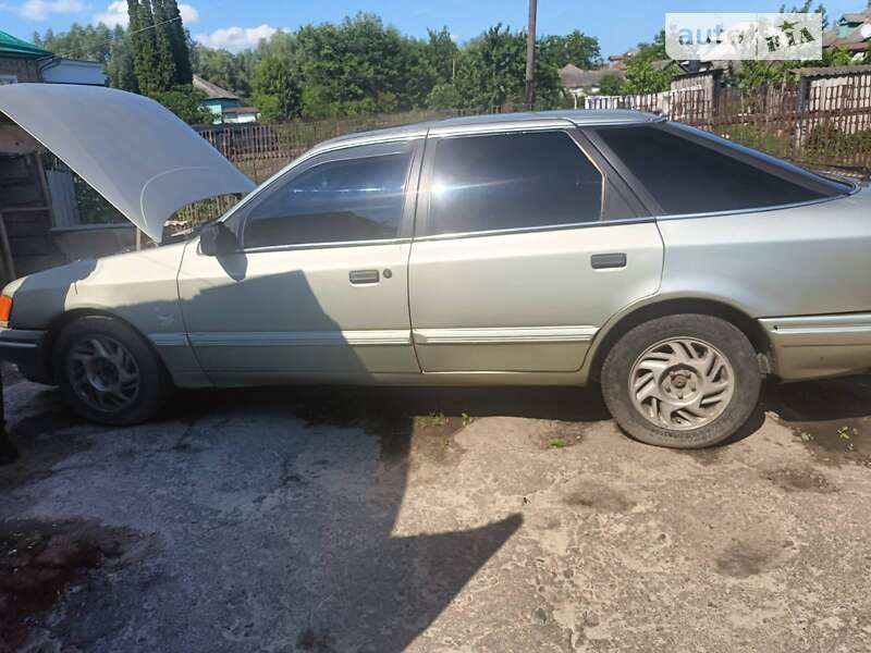 1988 ford scorpio