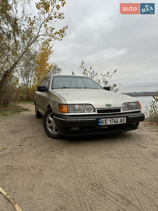 1988 ford scorpio