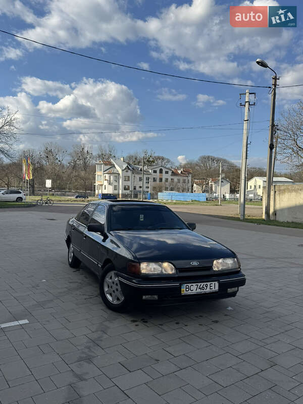 1989 ford scorpio