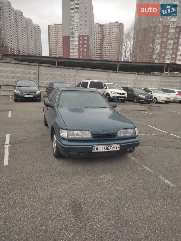 1990 ford scorpio