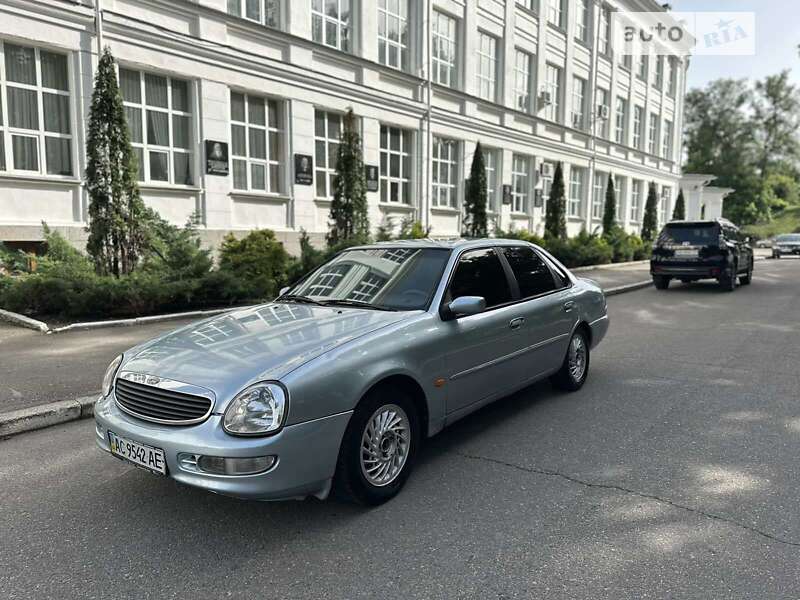 1995 ford scorpio
