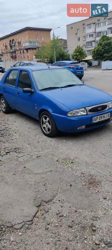 1998 ford fiesta