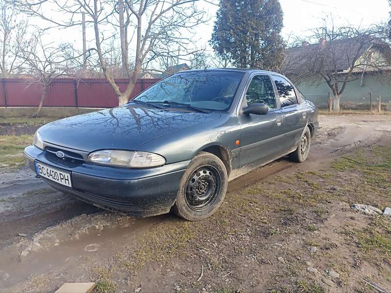 1993 ford mondeo