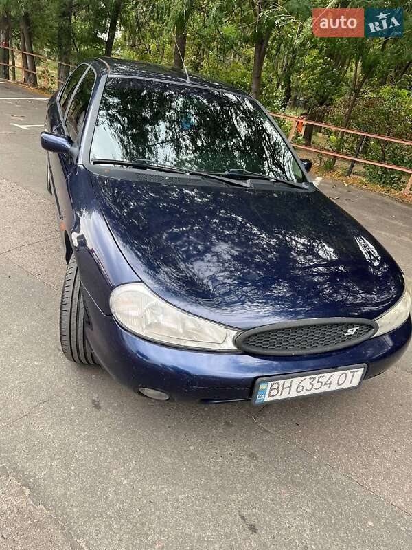 2000 ford mondeo