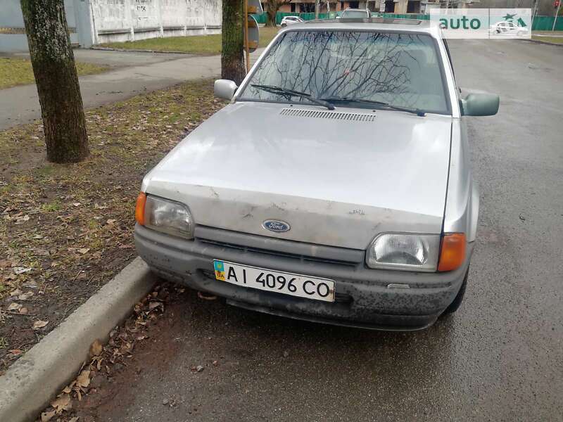 1989 ford escort