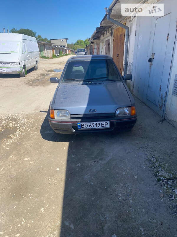 1989 ford escort