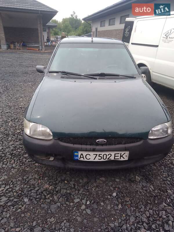1995 ford escort clx
