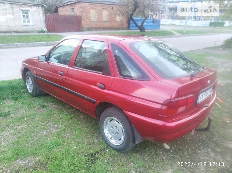 1995 ford escort