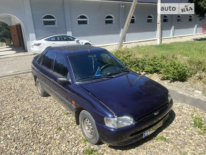 1995 ford escort