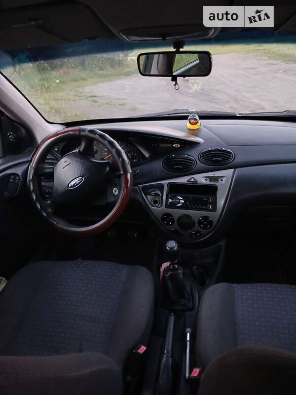 2003 ford focus