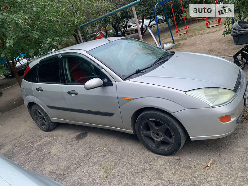 2000 ford focus