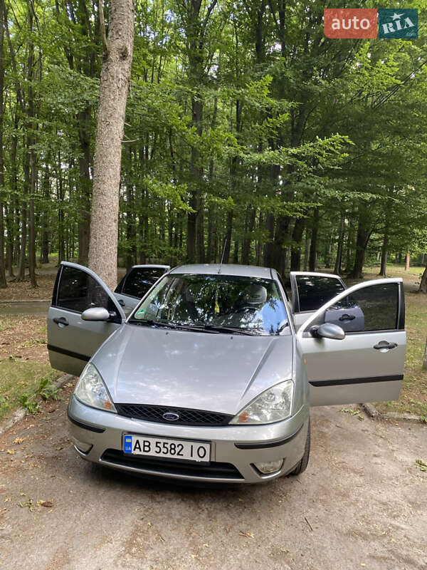 2004 ford focus