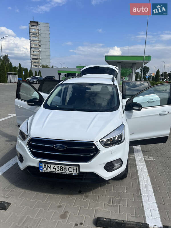 2017 ford kuga