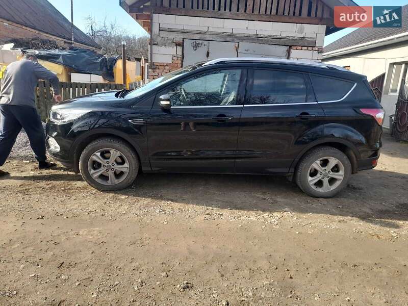 2017 ford kuga