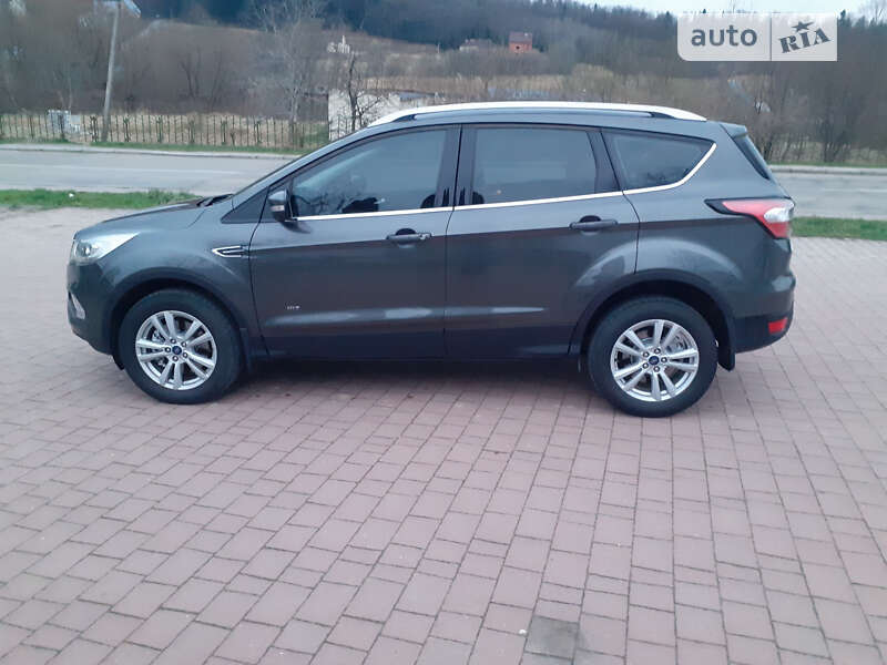 2018 ford kuga