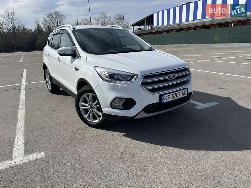 2019 ford kuga