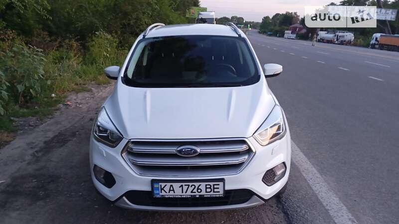 2019 ford kuga