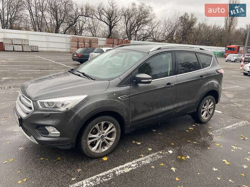 2019 ford kuga
