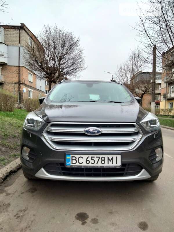 2019 ford kuga