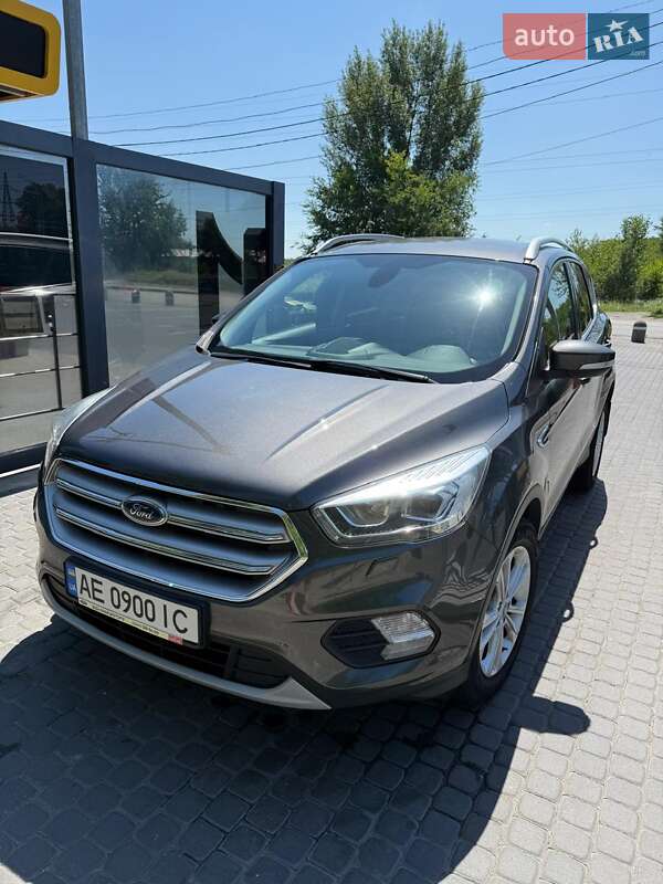 2019 ford kuga