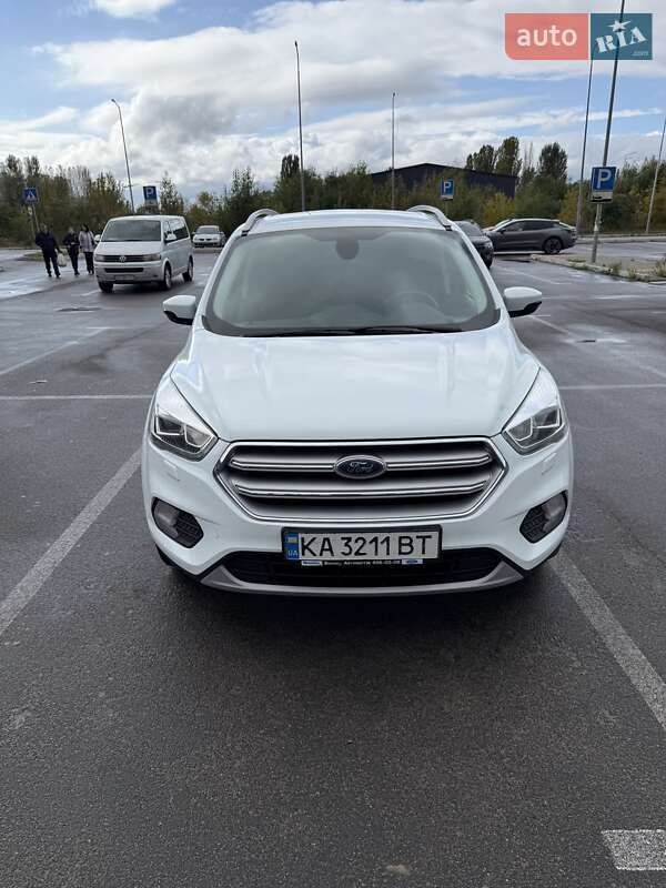 2019 ford kuga