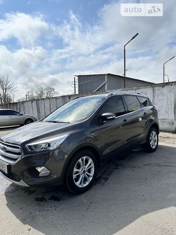 2019 ford kuga