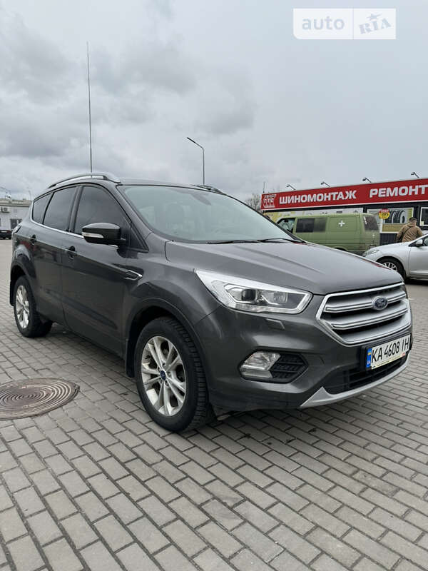 2019 ford kuga