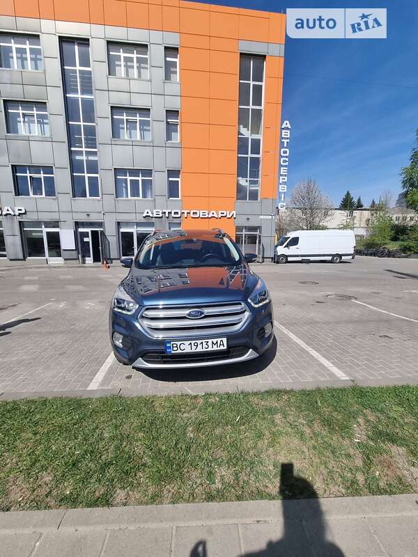 2019 ford kuga