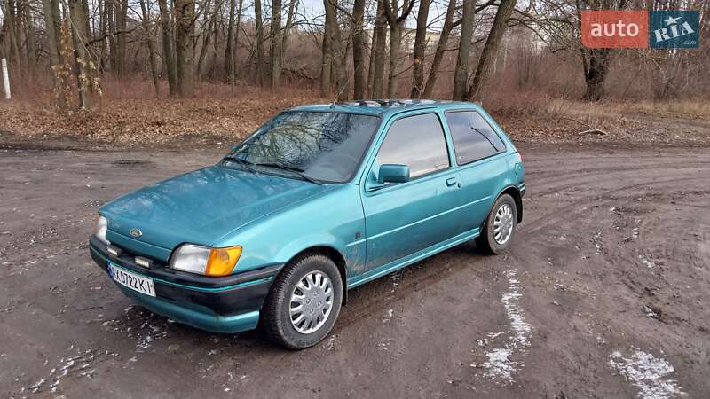 1990 ford fiesta